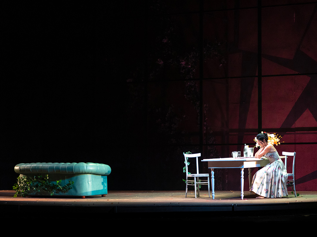 Opera La Traviata con le scene di Danilo Coppola al Teatro di G. Di Stefano
